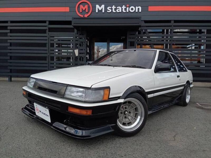 TOYOTA COROLLA LEVIN