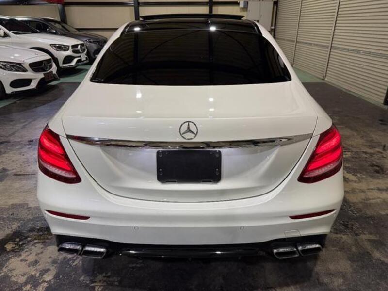 E-CLASS