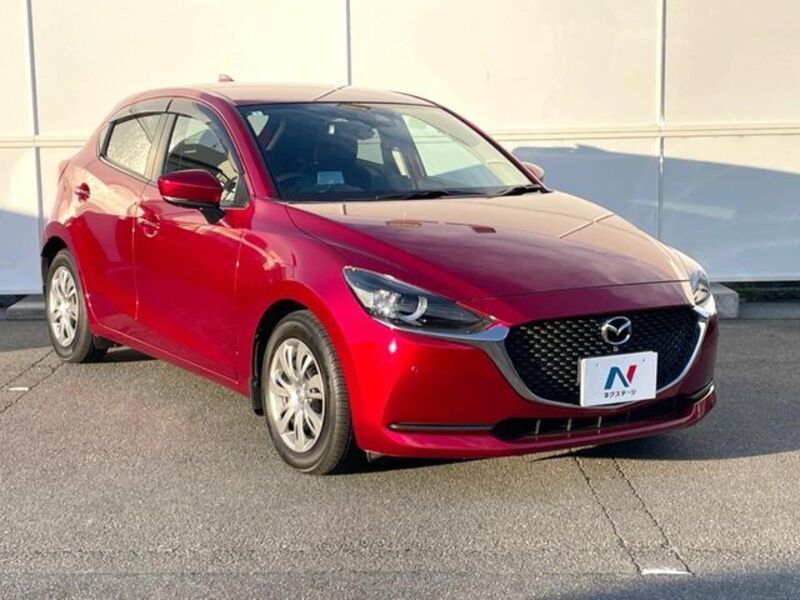 MAZDA2