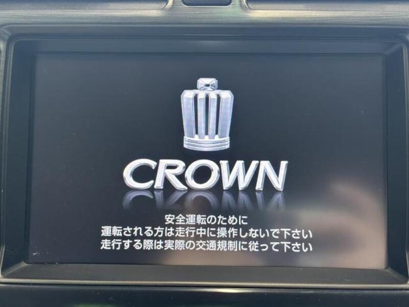 CROWN