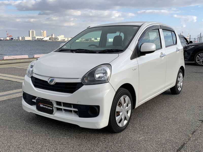DAIHATSU Mira Es