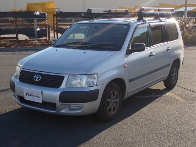 TOYOTA SUCCEED VAN