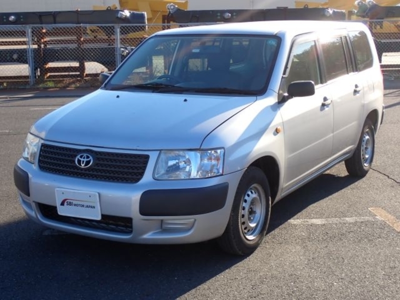 TOYOTA SUCCEED VAN