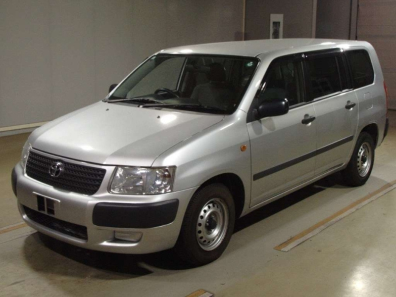 TOYOTA SUCCEED VAN