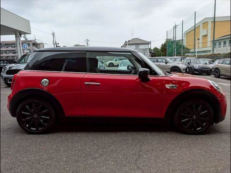 MINI