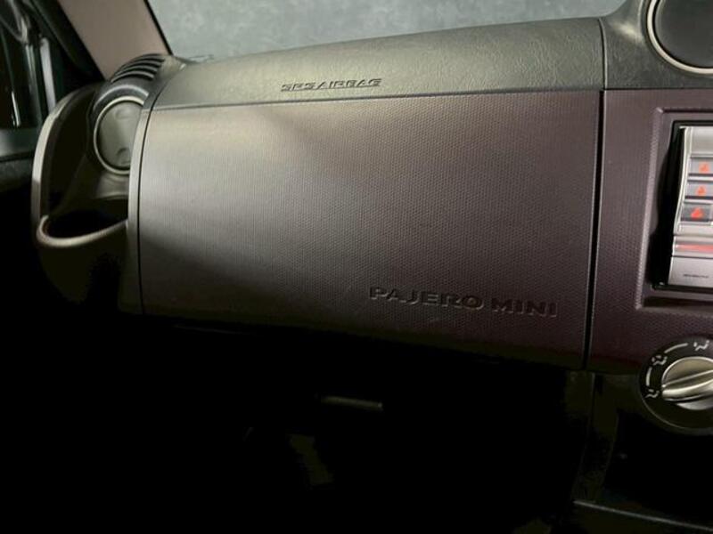 PAJERO MINI