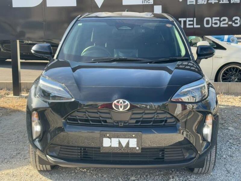 YARIS CROSS
