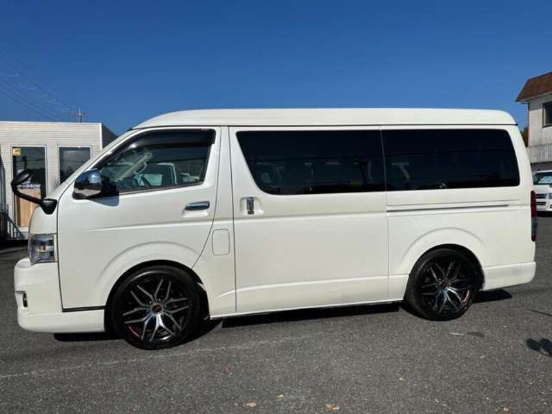 HIACE