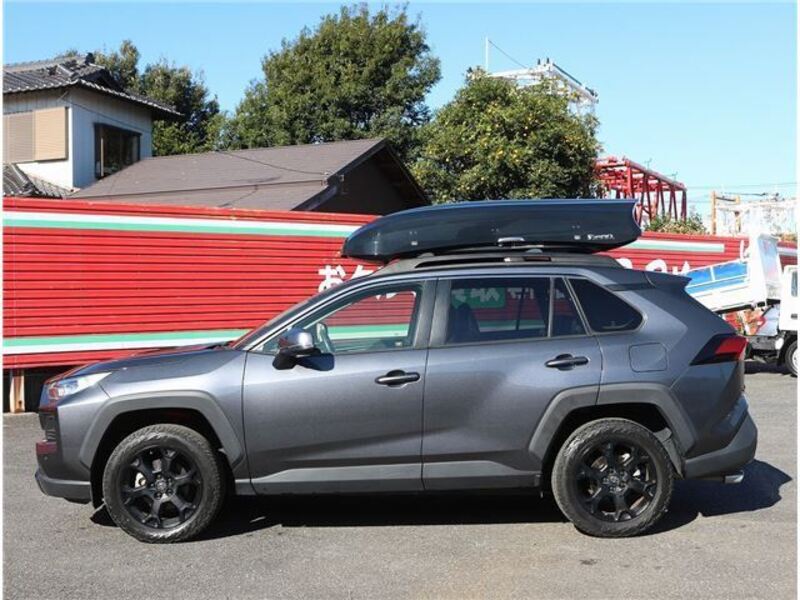 RAV4