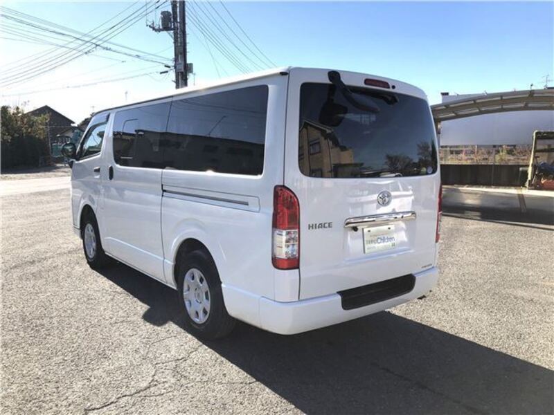 HIACE VAN