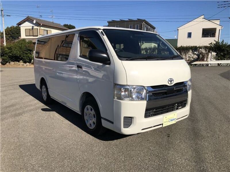 HIACE VAN