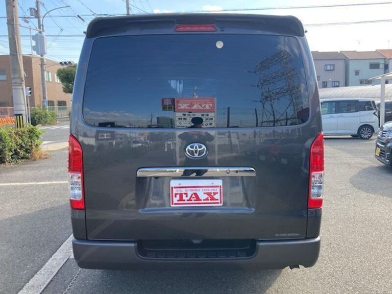 HIACE VAN