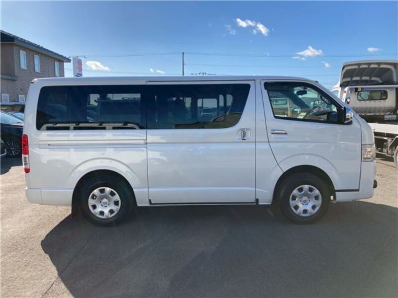 HIACE