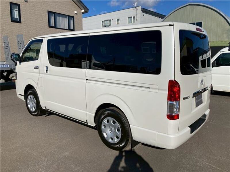 HIACE