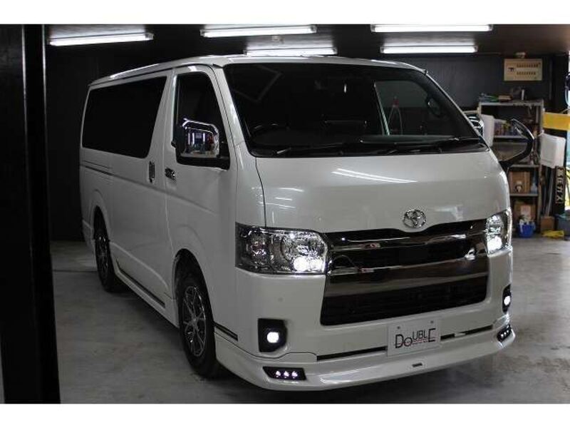 HIACE VAN