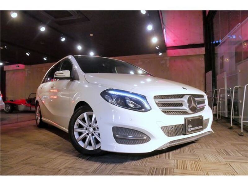 MERCEDES-BENZ B-CLASS