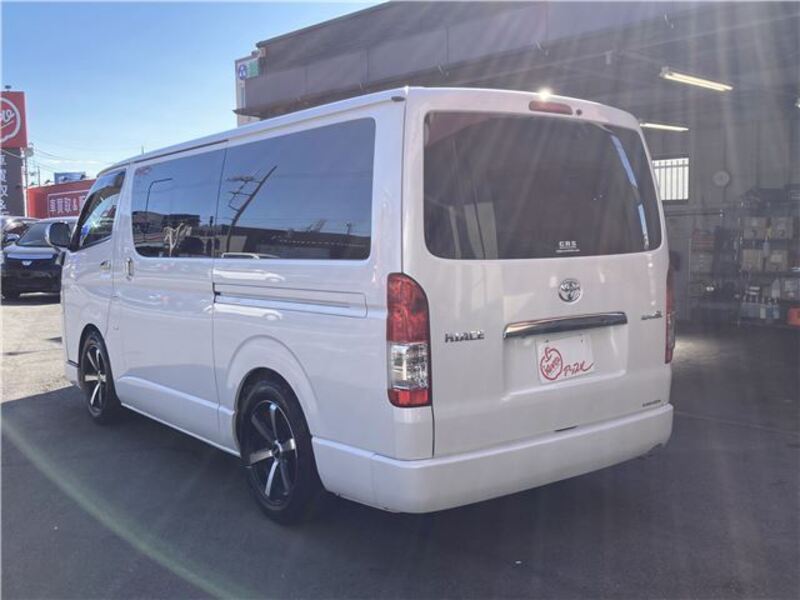 HIACE VAN