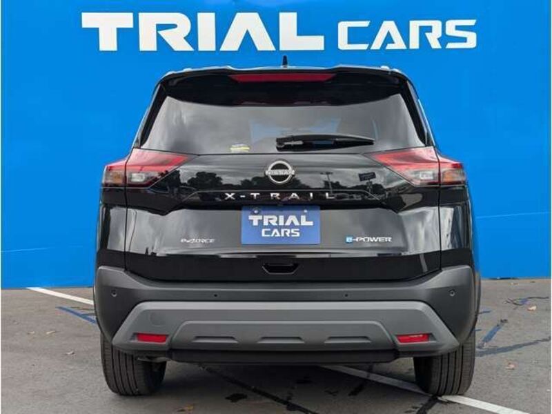 X-TRAIL