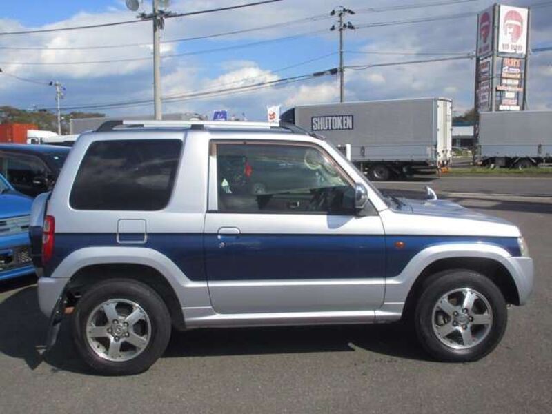 PAJERO MINI