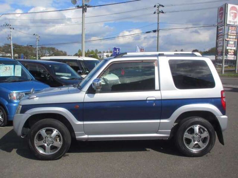PAJERO MINI