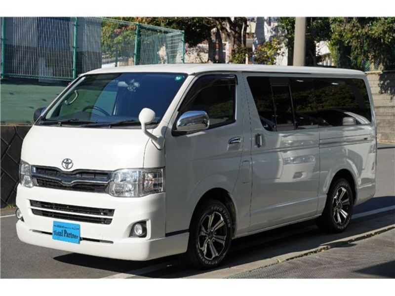 HIACE VAN