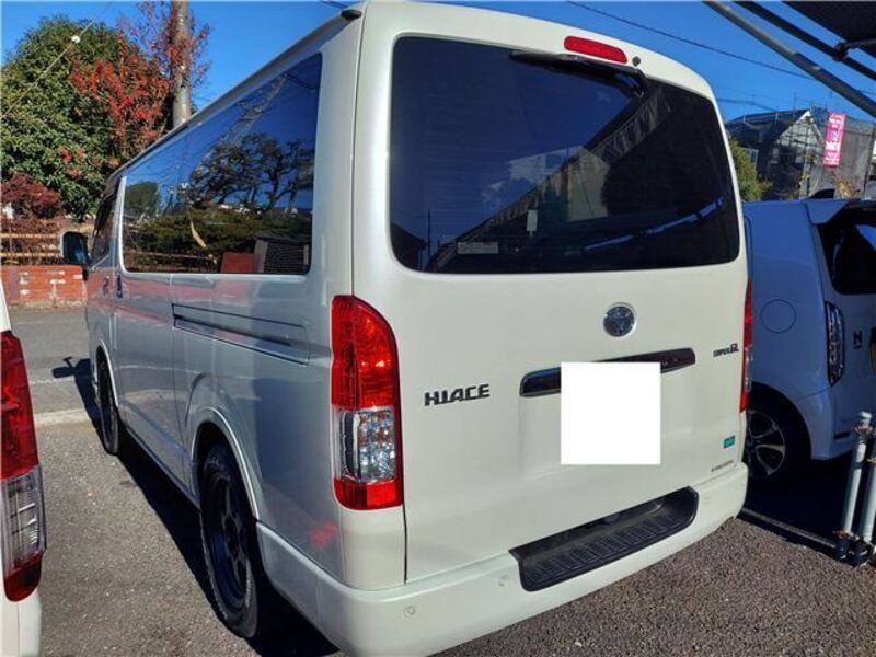 HIACE