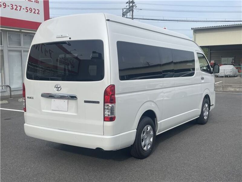 HIACE