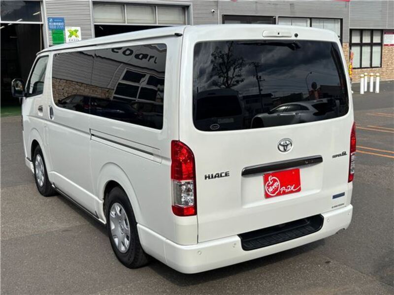HIACE