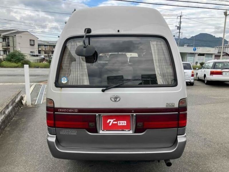 HIACE