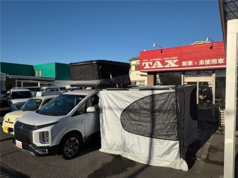 MITSUBISHI DELICA D5