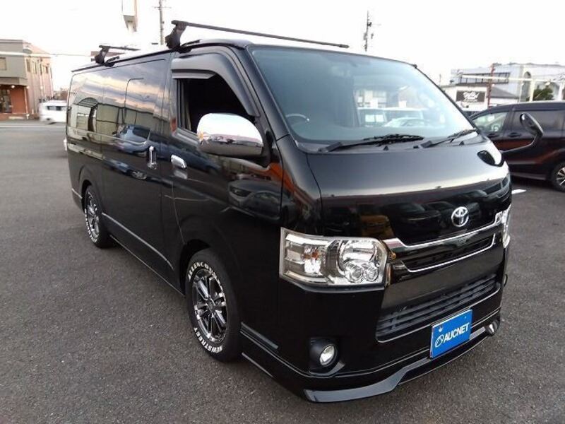 HIACE VAN