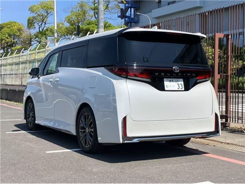 VELLFIRE