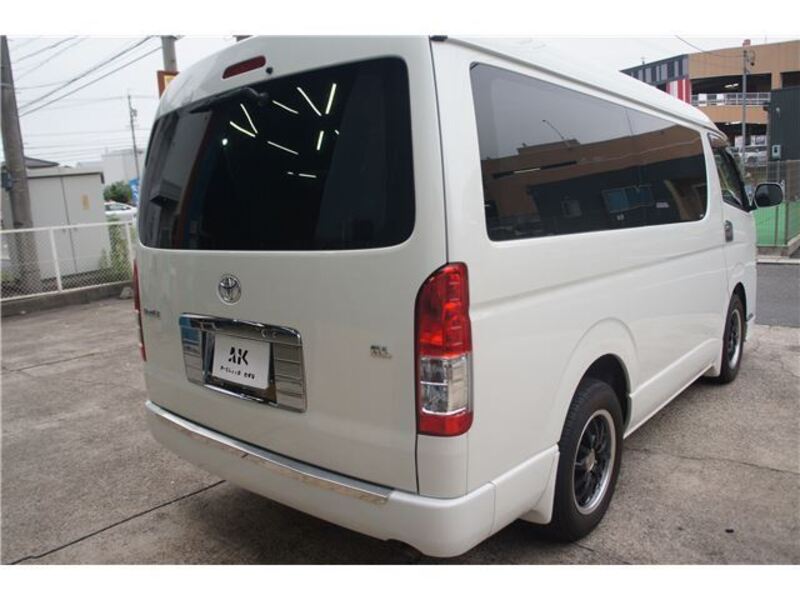 HIACE