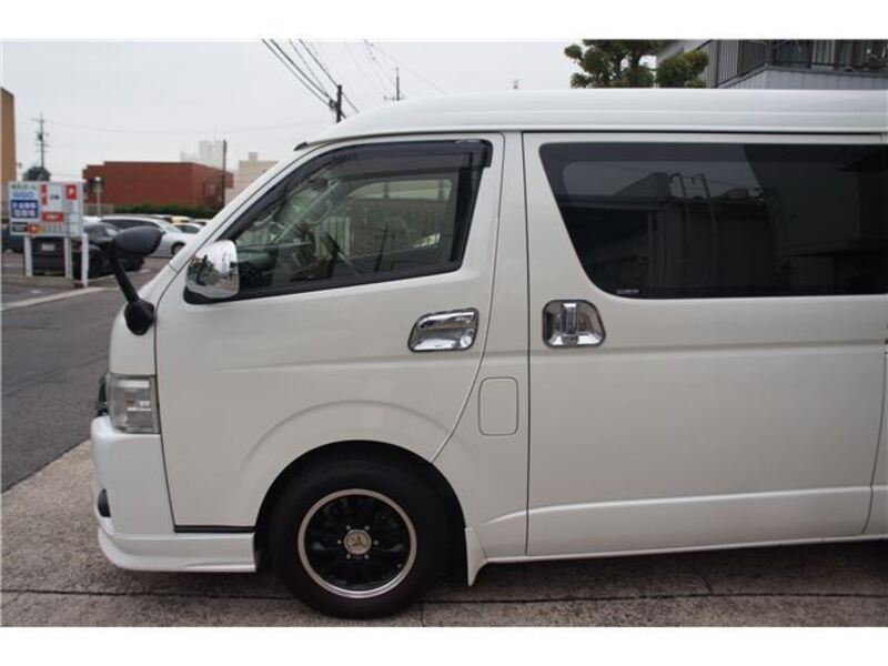 HIACE