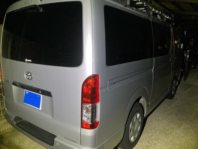 HIACE VAN