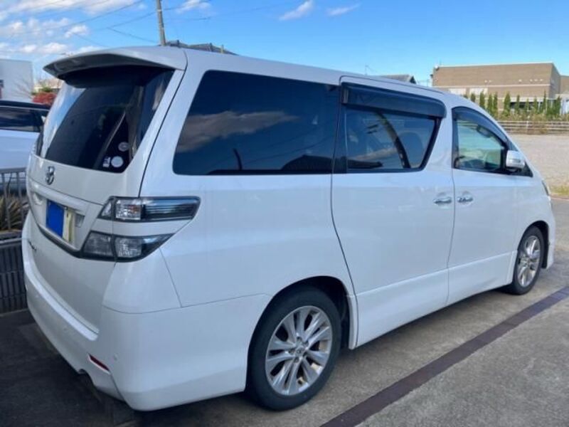 VELLFIRE