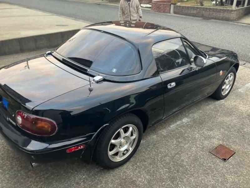 EUNOS ROADSTER