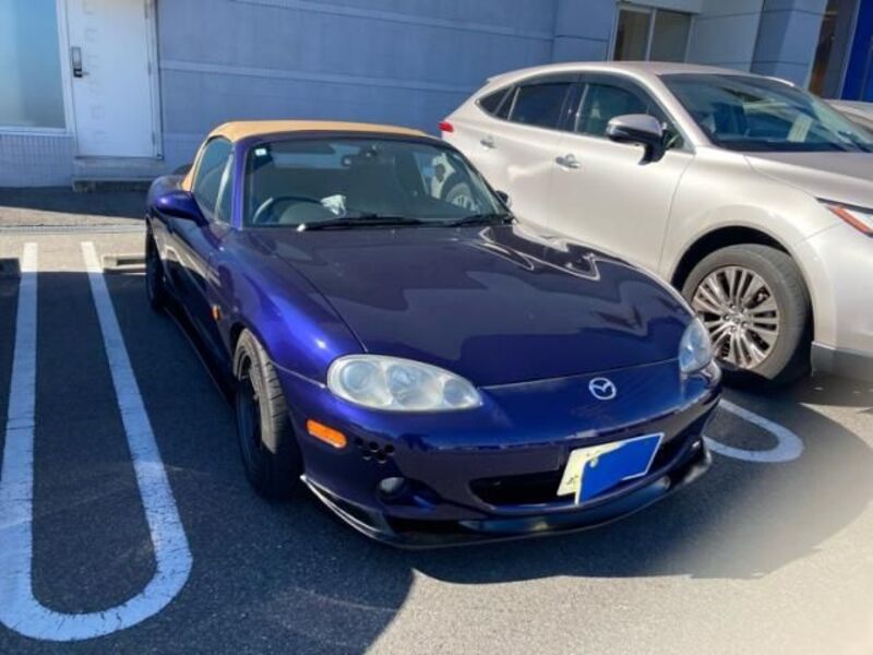 MAZDA ROADSTER