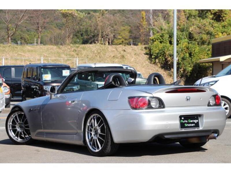 S2000