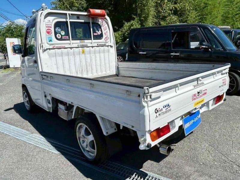 MINICAB TRUCK