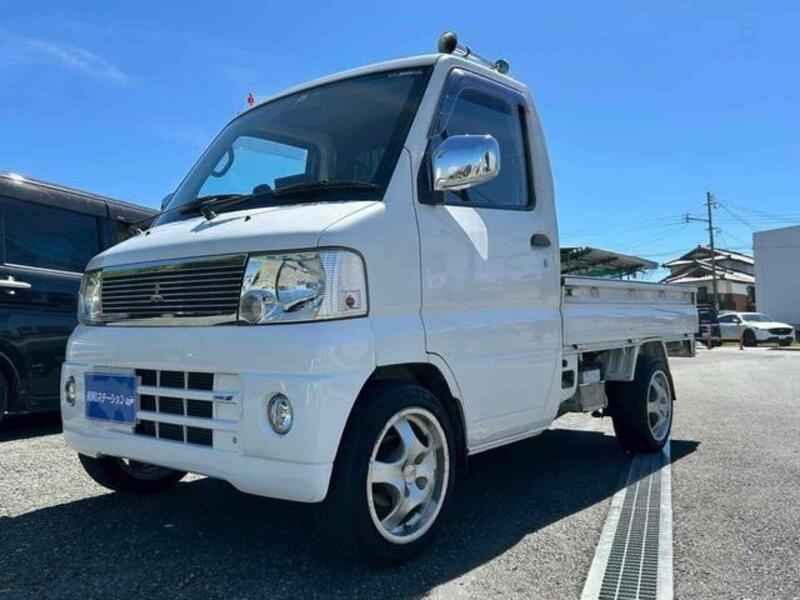 MITSUBISHI MINICAB TRUCK