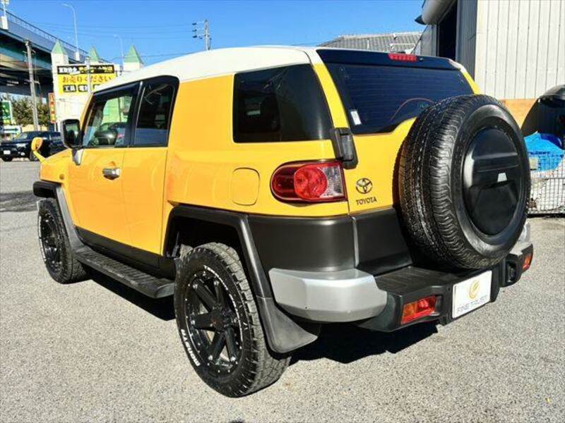 FJ CRUISER