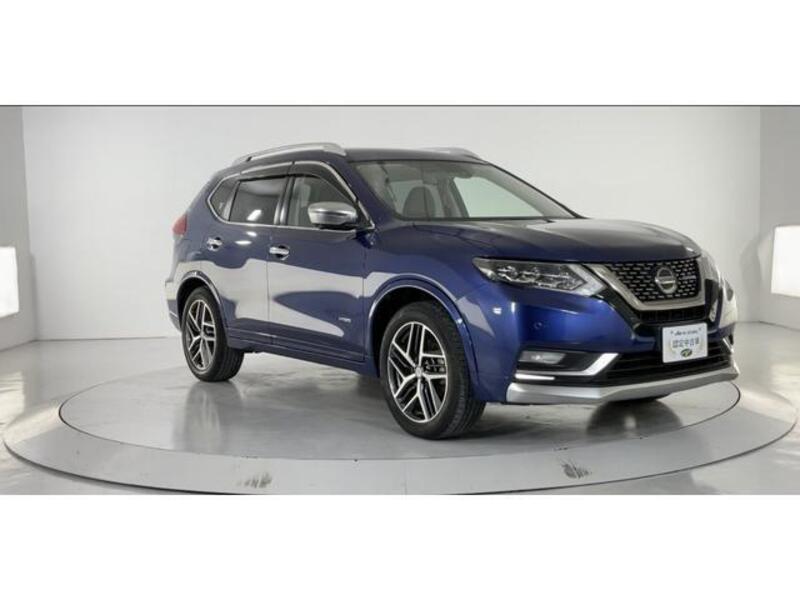 X-TRAIL