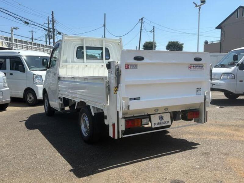 TOWNACE TRUCK