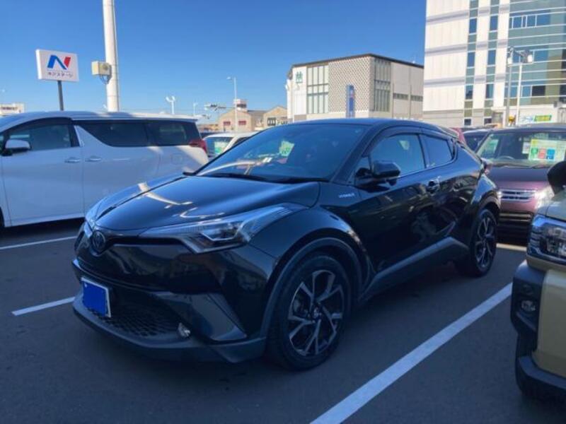TOYOTA C-HR