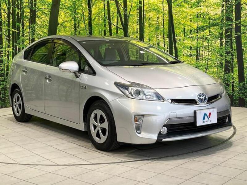 PRIUS PHV