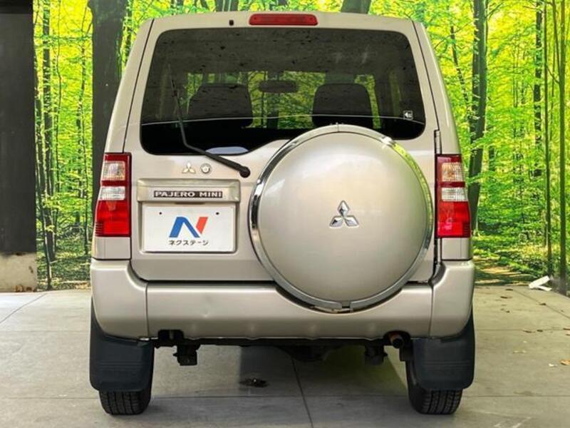 PAJERO MINI