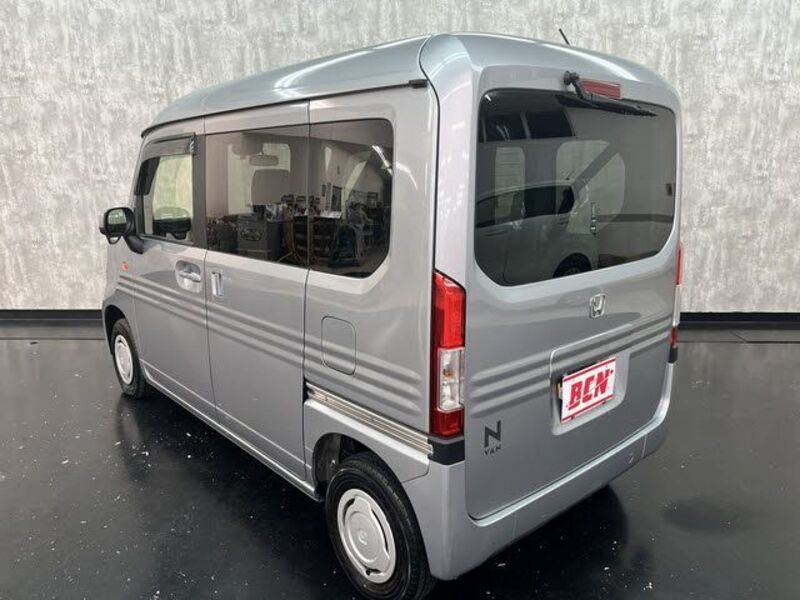 N-VAN