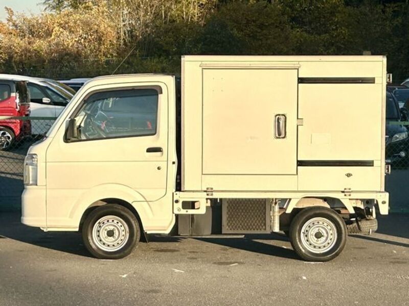 CARRY TRUCK