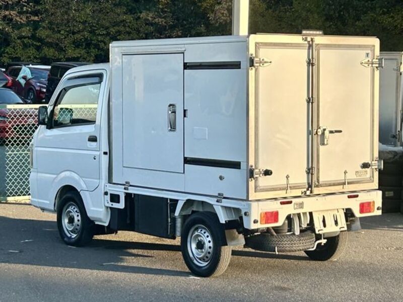 CARRY TRUCK
